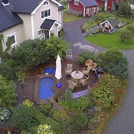 Minihus Med Drommeutsikt Til Sunnmorsalpene Apartment Aure  ภายนอก รูปภาพ